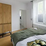 Daire Powisle 4 By Homeprime Krakow