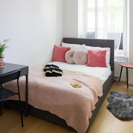 Powisle 4 By Homeprime Apartment Krakow